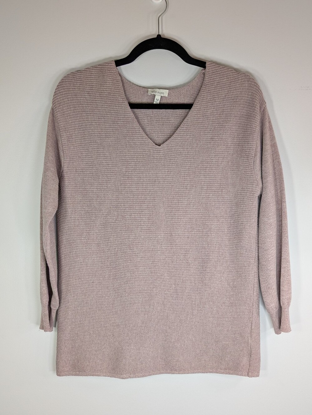 Ella Moss Women's Soft Ribbed Knit V-Neck Mauve Sweater Sz Medium - Picture 4 of 6